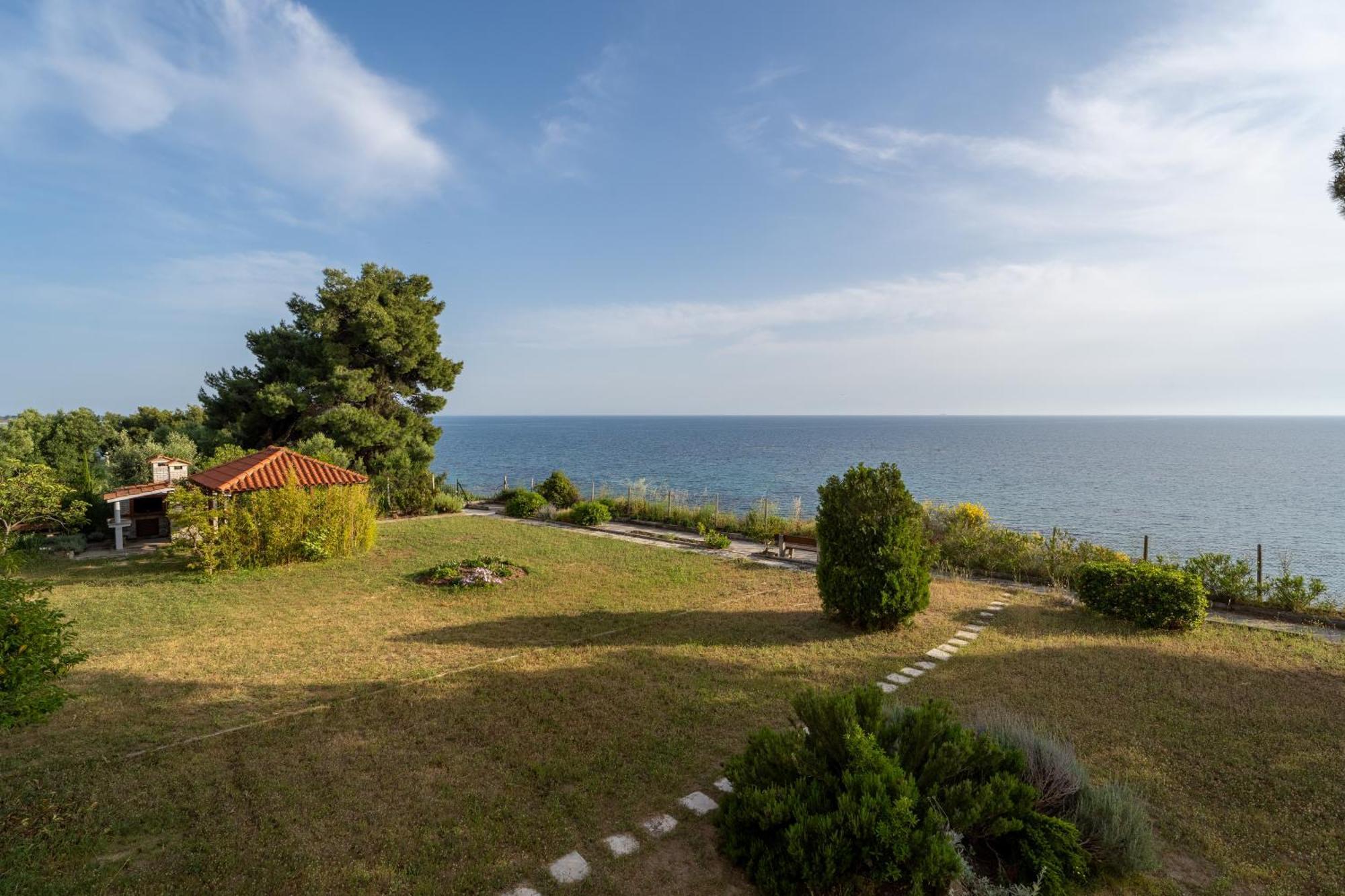 Sunshine House Offering Spectacular Views To Olymp A Apartment เนอาอิรากลีอา ภายนอก รูปภาพ
