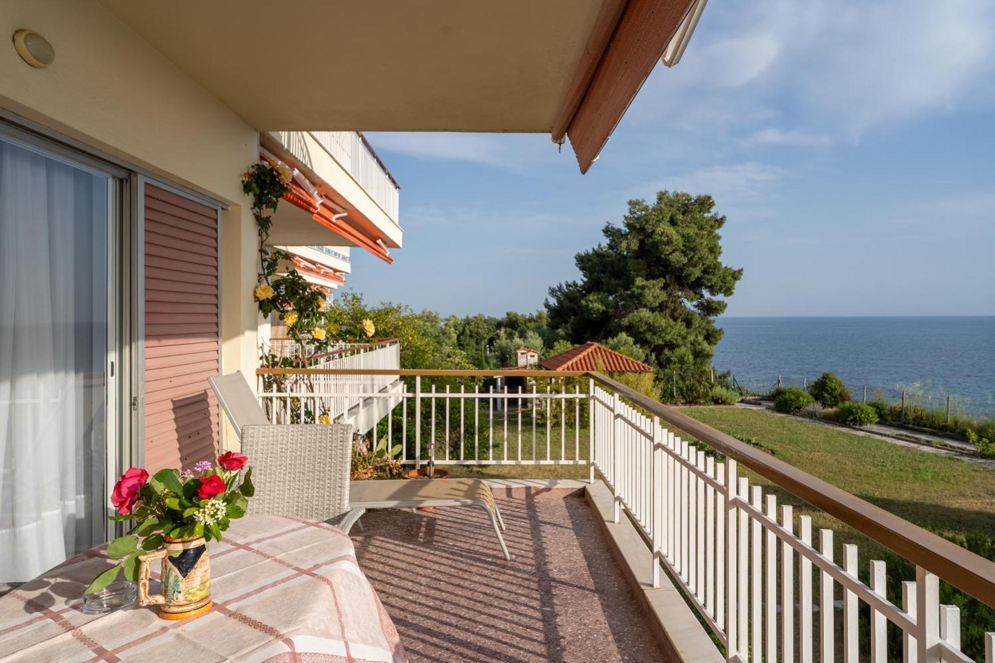 Sunshine House Offering Spectacular Views To Olymp A Apartment เนอาอิรากลีอา ภายนอก รูปภาพ